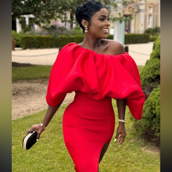 Asos design bubble pencil midi dress with split in red #Cybermondaysale - Picture 5 of 16